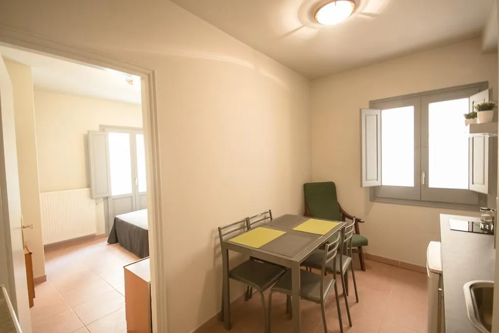 Center Plaza Figueres Apartment 0*, Figueres (Girona) Spain