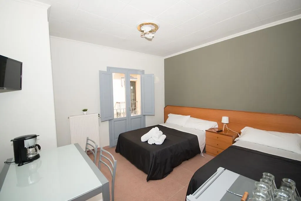 Center Plaza Figueres Apartment 0*, Figueres (Girona)