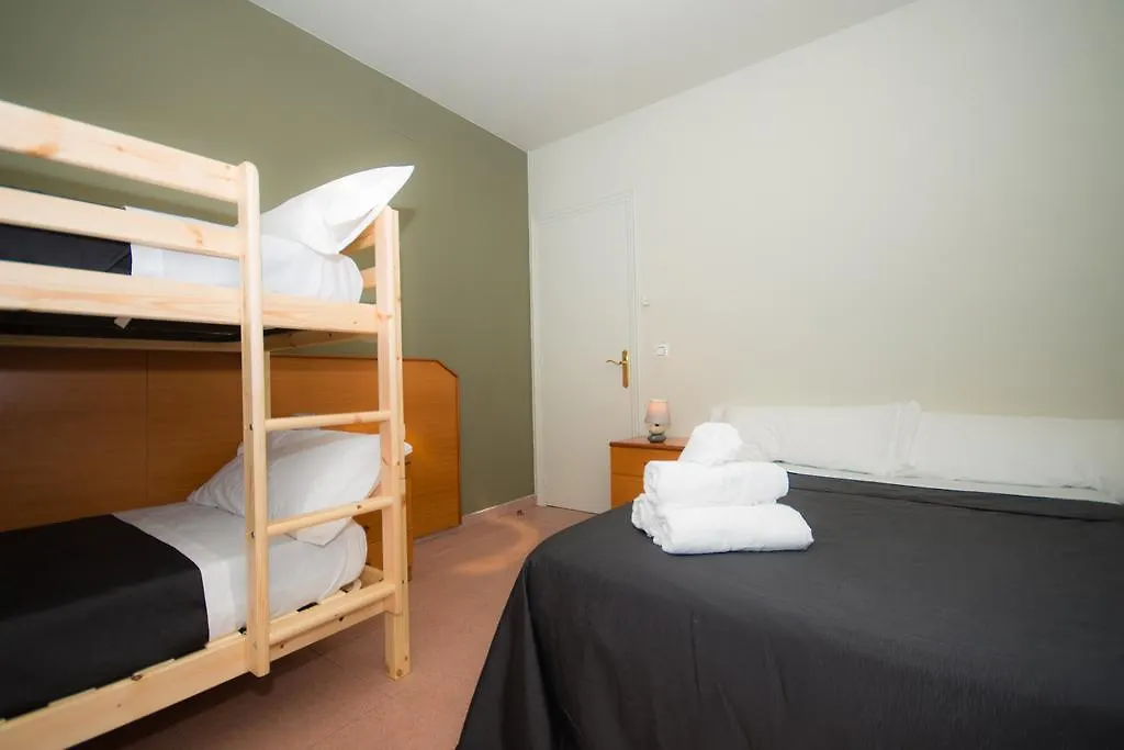 Center Plaza Figueres Apartment Spain